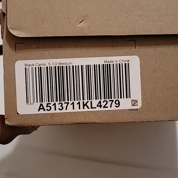 Shoes - Picture 3 of 3